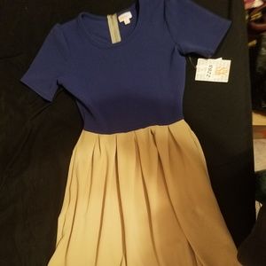 Lularoe amelia xs dress nwt